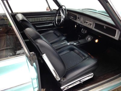 Interior front pass side.jpg Interior front pass side.jpg