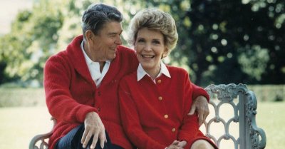 nancy-reagan[1].jpg