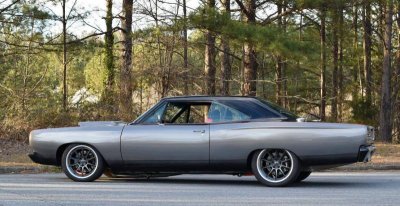 Forgeline RR.jpg Forgeline RR.jpg