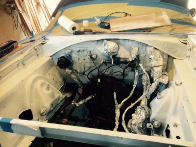 EngineCompartment.jpg EngineCompartment.jpg