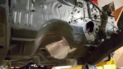 tunnel hump.jpg tunnel hump.jpg