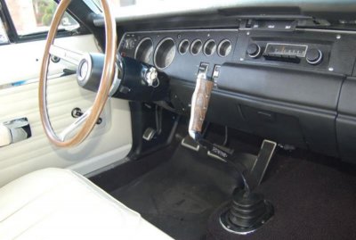 rr floor shift.jpg rr floor shift.jpg