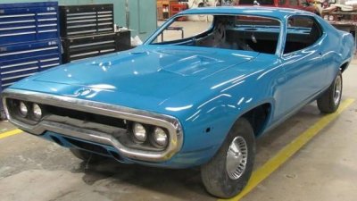 1972 Plymouth RoadRunner/clone Family Effort