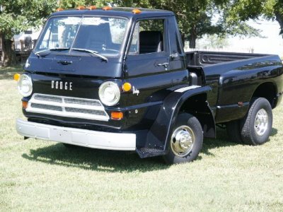 68 L600 The wildest thing you will see at the next Mopar event