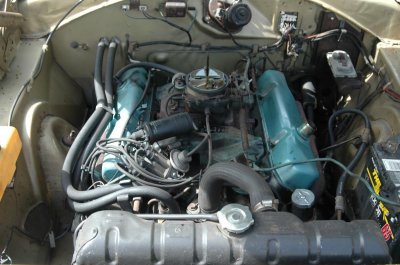 68 Coronet engine.jpg