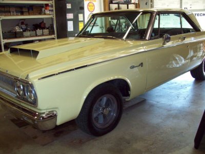 1965 Coronet 500