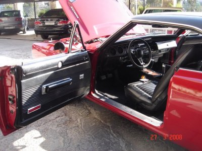 dodge charger 68