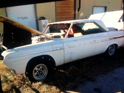 1964 Plymouth Sport Fury 383 4bl, automatic.