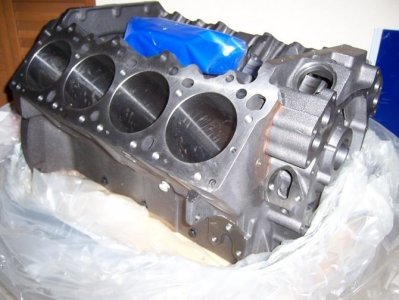 hemi water block.jpg hemi water block.jpg
