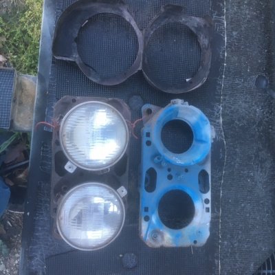 headlight bucket 2.jpg