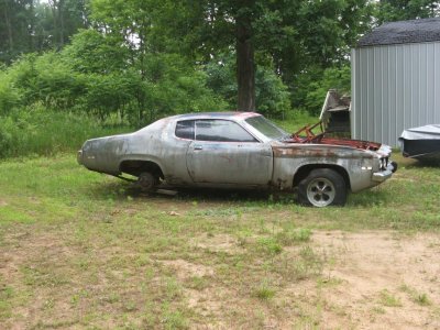 73 roadrunner station wagon 014.jpg