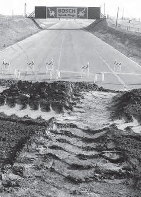 Riverside Dragstrip.jpg