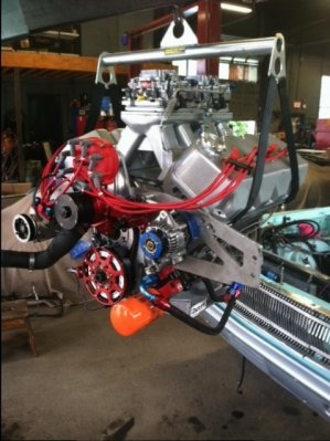 NEW HEMI2.jpg