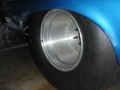 tires and wheels 003.JPG