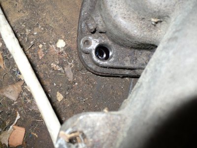 Dipstick hole in 1970 trans 003.JPG