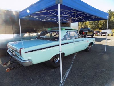 65 dodge at dover reunion 9.24.16.jpg