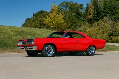 2016 Road runner driver's side.JPG