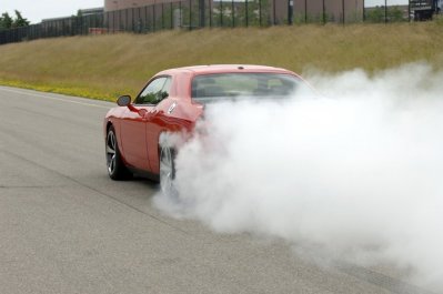 challenger_srt10_concept_008.jpg