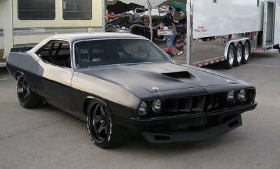 cuda nice wheels.jpg