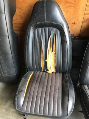 Cuda seats 3.jpg Cuda seats 3.jpg