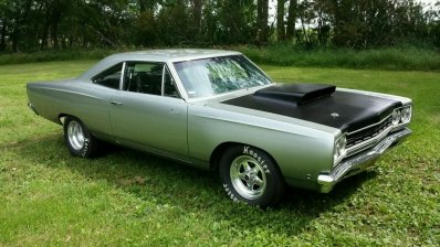 69 j roadrunner.jpg 69 j roadrunner.jpg