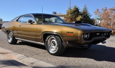 1971PlymouthGTX_01_1100-700x414.jpg