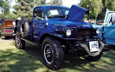 1946-Dodge-wagon.jpg