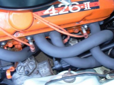 64' Dodge Tri Y Headers 001 (640x479).jpg