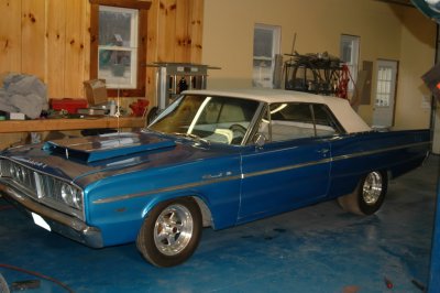 66 Coronet 440 convertible.jpg