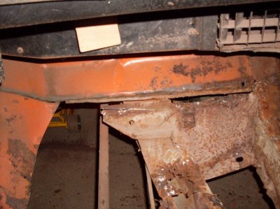 RR floor 003.jpg