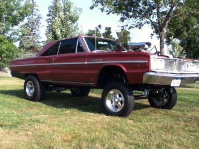 66-Coronet-440-gasser.jpg