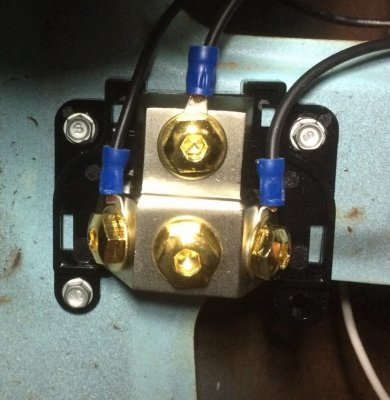 Plaza Ebay ground distribution block.jpg Plaza Ebay ground distribution block.jpg