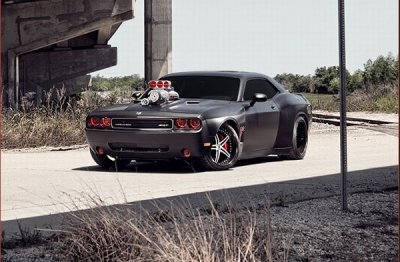 Cult-Challenger-SRT-8-1.jpg