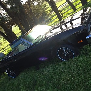 TX9 Garage