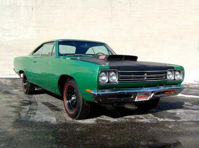 69.5 Roadrunner  4406bbl  A12 Rallye Green.jpg