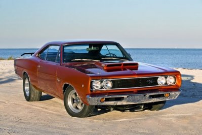 001-1968-dodge-coronet-front-1.jpg