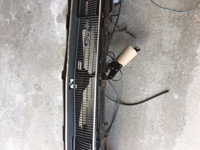 Grille-3.JPG Grille-3.JPG
