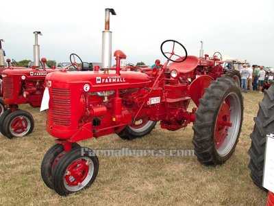 Super C Farmall.jpg