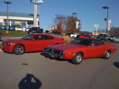 Charger at dealer 2.JPG Charger at dealer 2.JPG