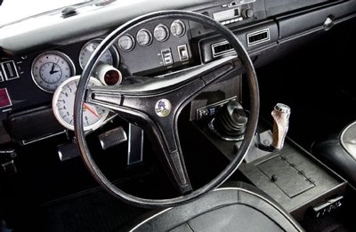 1970-plymouth-road-runner-interior-steering-wheel.jpg