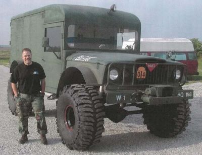 1485845eb763b90e18533c5fce8b01e7--cool-trucks-jeep-truck.jpg