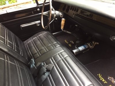 17-Front Seat B.jpeg 17-Front Seat B.jpeg