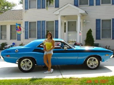 457d6b7ead1e762da44df4d8f385a52f--mopar-girl-girl-car.jpg