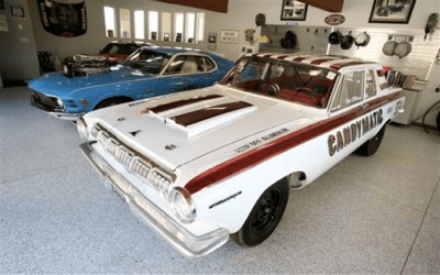 1963-Dodge-330.png