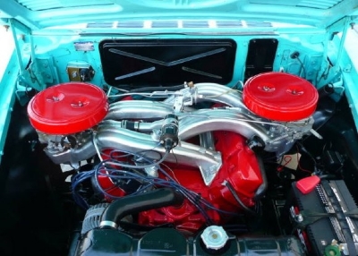 1961_Dodge_Seneca_413_Max_Wedge_Sedan_Engine_1.jpg