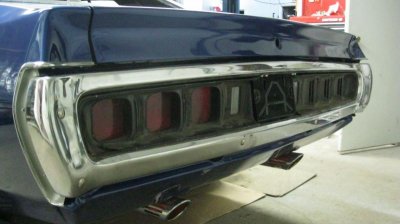 73charger_3.jpg