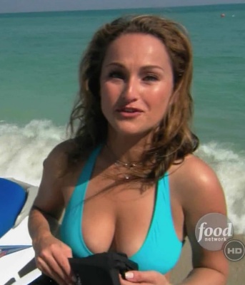 ick-giada-de-laurentiis-from-the-food-network-is-pissed-about-john-mayer-rumors-full-view-img-10.jpg