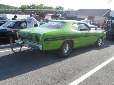70 Demon PINKS MAPLE GROVE 2010.jpg