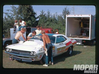Mike Fons Rod Shop Challenger.jpg