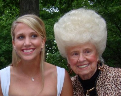 weird-family-photographs-12_zps9d9dc1d9-1.jpg
